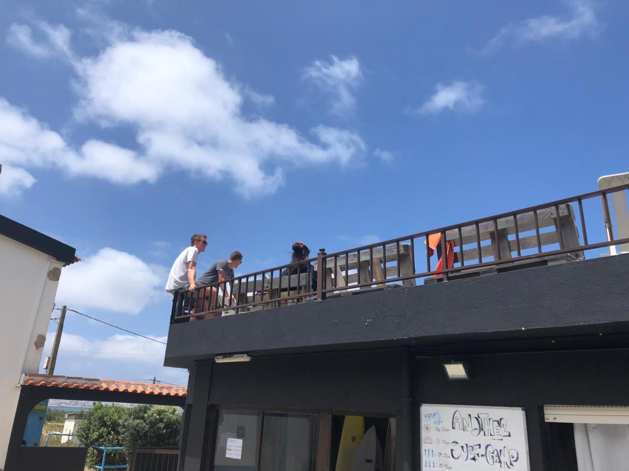 Another Surf Camp Baleal Exterior foto